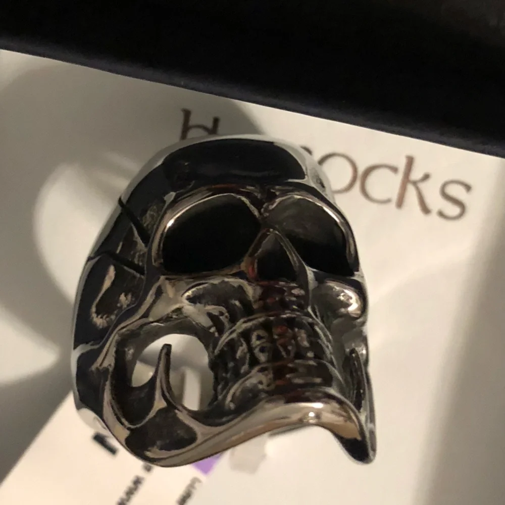 Silver plated skull skeleton men’s ring‎ size 11 new